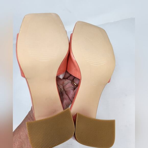 Tangerine Chunky Heel Sandals Heeled Open Toe Slip on Heels Coral Size 7.5 New - Picture 8 of 9